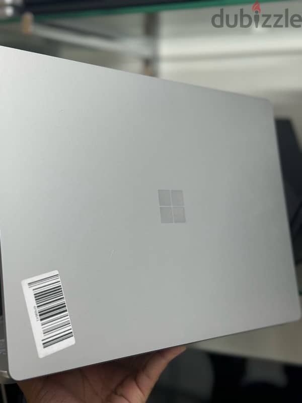 Microsoft surface Book 3 core i7 10th Gen 8gb Graphics iris plus 2k 1