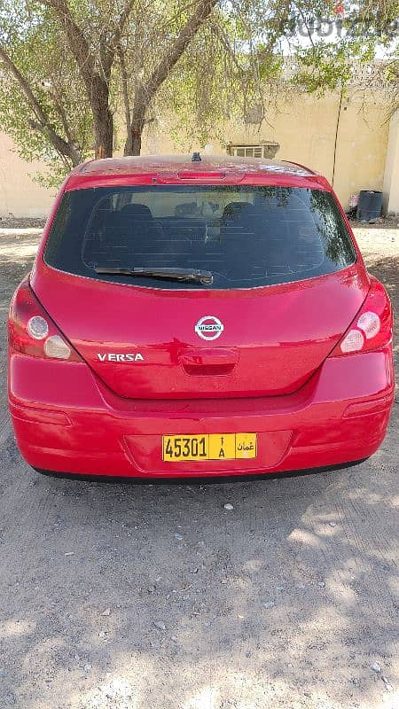 Nissan Versa 2011 0