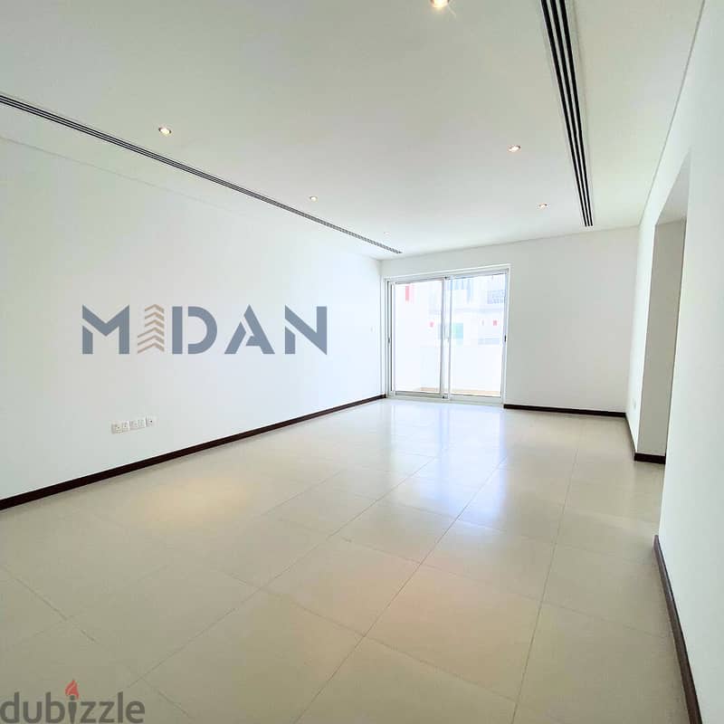 MQ | MODERN 2+1 BR APARTMENT 1