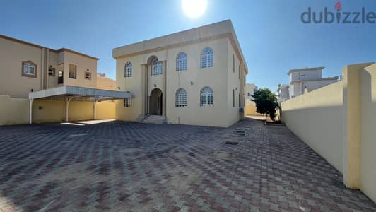 6 BR + 1 Maid's Room Fantastic Villa Located in Mawaleh