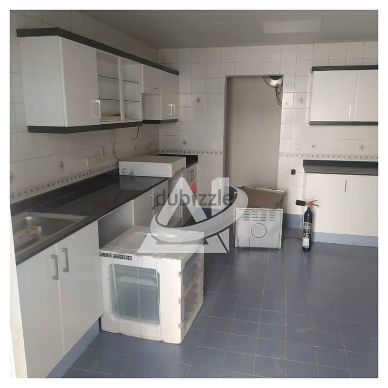 ADA606** 3 Bedrooms apartments perfect Location for rent in Khuwair 4