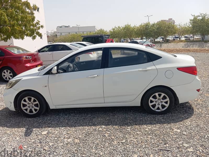 Hyundai Accent 2013  AUTOMATIC FOR SALE IN ALKHUWAIR 3