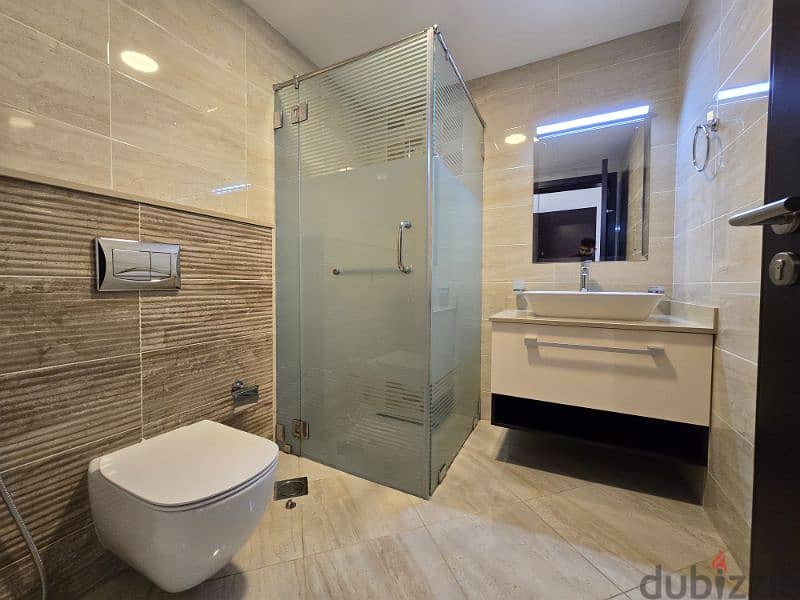 spacious 5+1 Bhk Penthouse 6