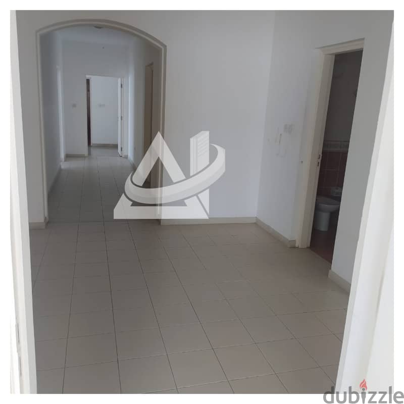 ADA607** Sapcious 3BHK Penthouse flat For rent in khuwair 9