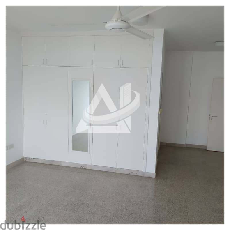 ADA607** Sapcious 3BHK Penthouse flat For rent in khuwair 19