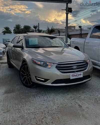 Ford Taurus 2018