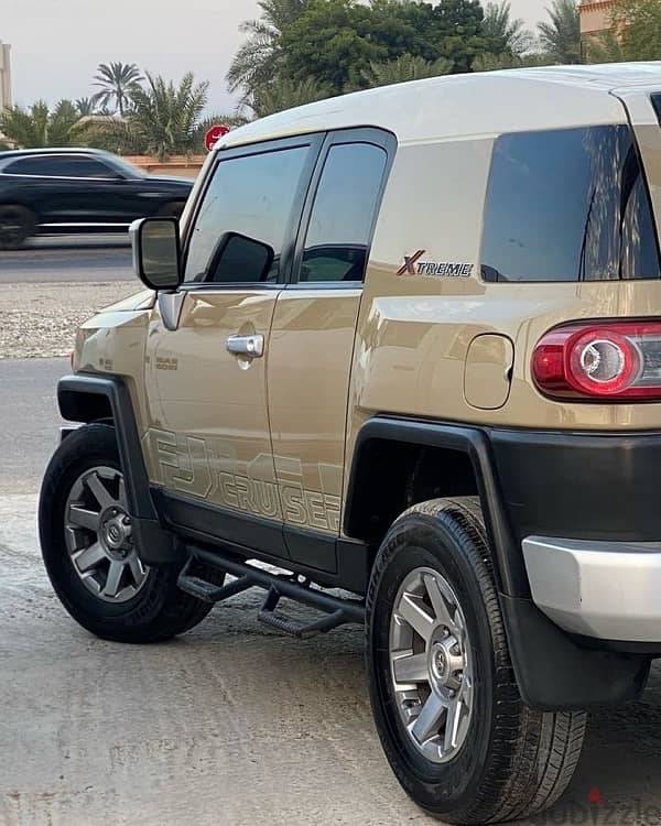 Toyota FJ Cruiser 2014 4