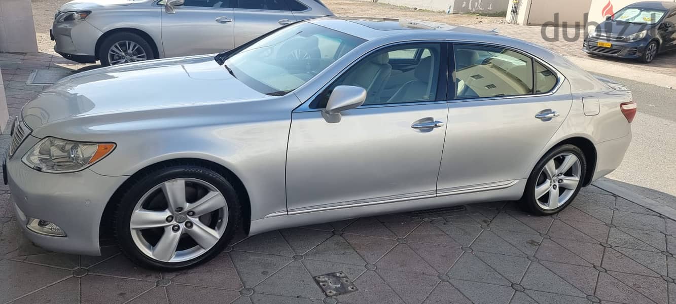 Lexus LS 460 2010 2010 1