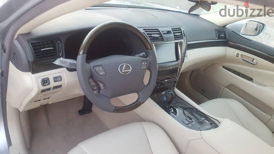 Lexus LS 460 2010 2010 4