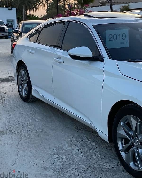 Honda Accord 2019 1