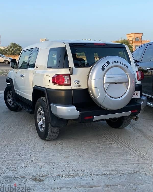 Toyota FJ Cruiser 2014 4