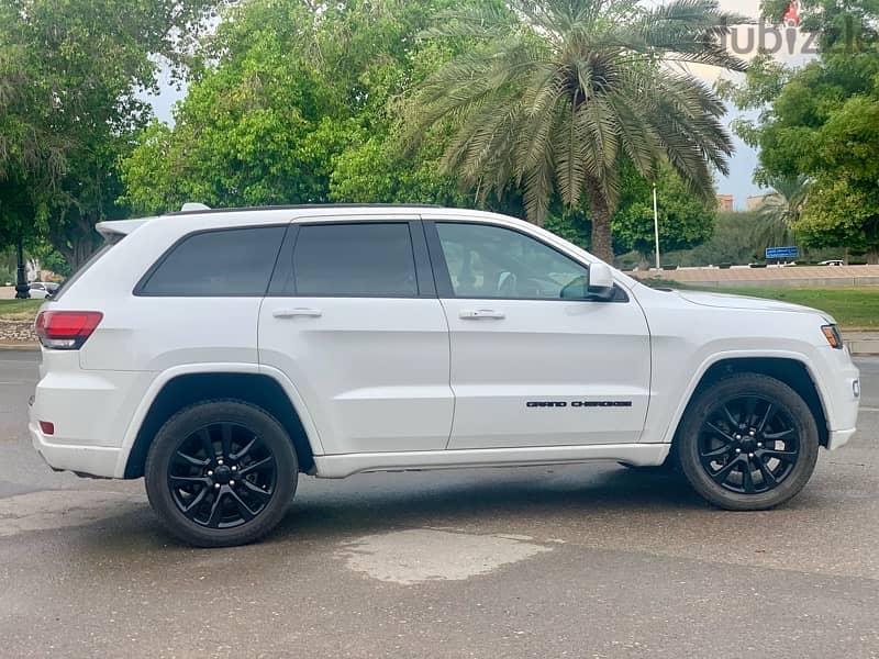 For Sale: 2019 Jeep Grand Cherokee Laredo | USA Import | 79,000 KM 2