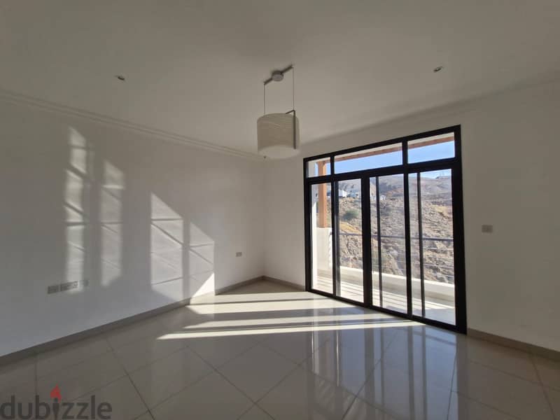 5 BR + 1 Maid’s Room Well Maintained Villa in Qurum with Balconies 4