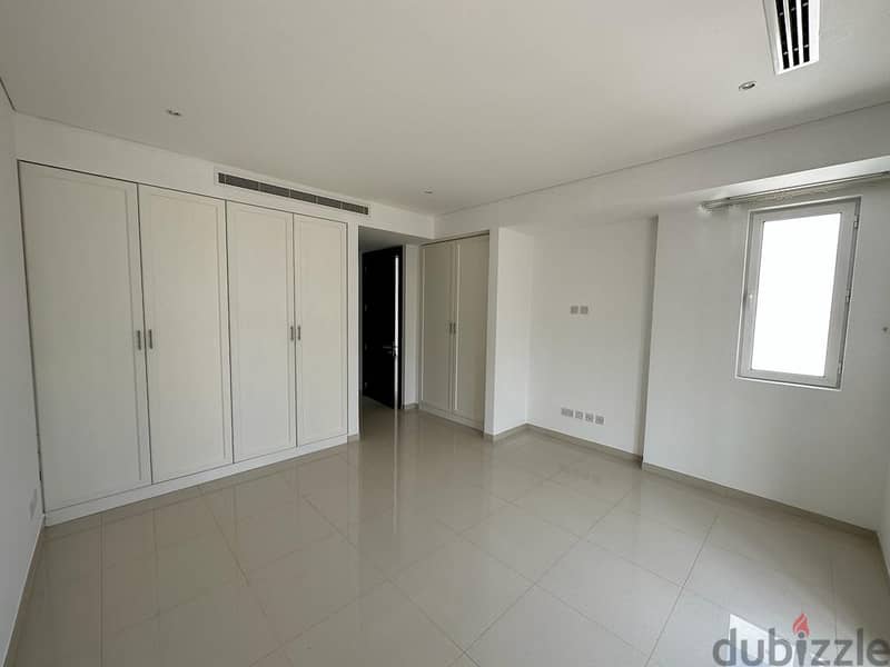 4 Bedroom Villa with Private Pool for Rent in Al Mouj 12