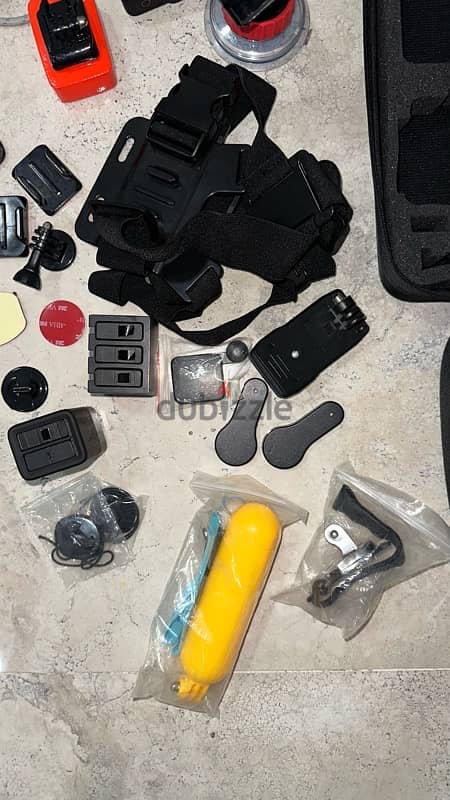 Hero7 + Accessories 3