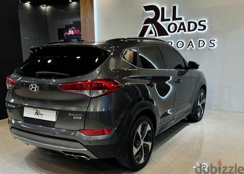 Hyundai Tucson 2017 Gcc Oman 4