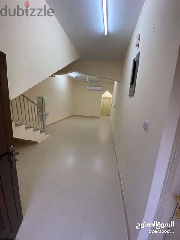 Villa for rent فيلا للاجار في صحار 5