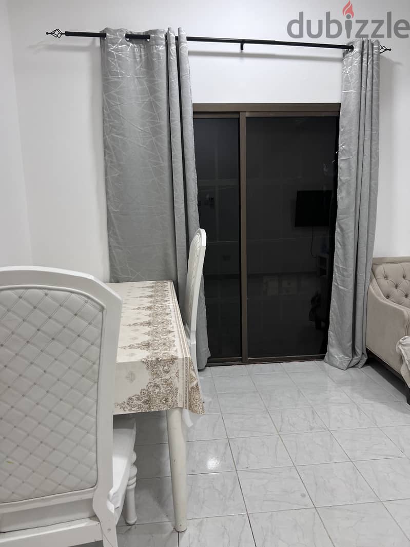 Furnished Room Available for Ladies in Wadi kabir near Indian School 1