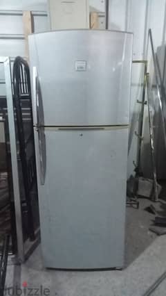 big fridge for sale 0