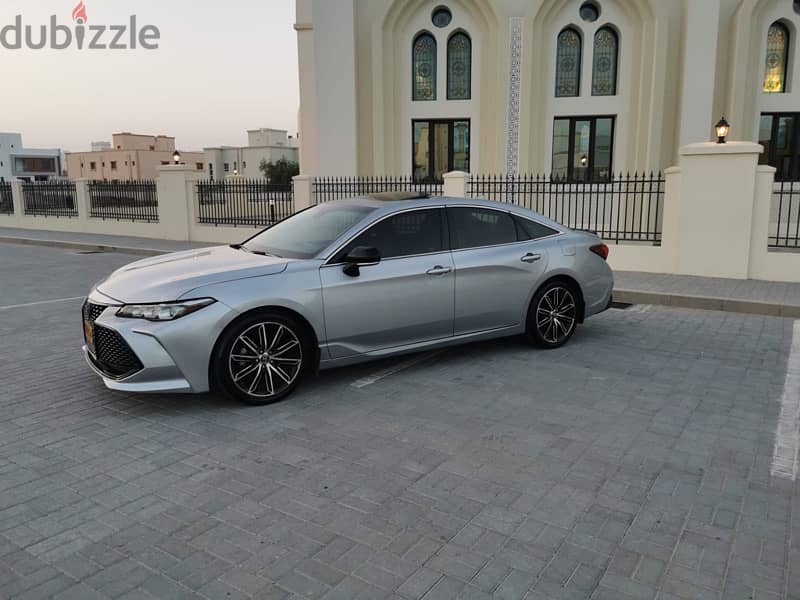 Toyota Avalon 2019 9