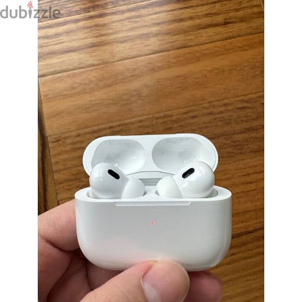 Apple AirPods Pro2 USB C 1