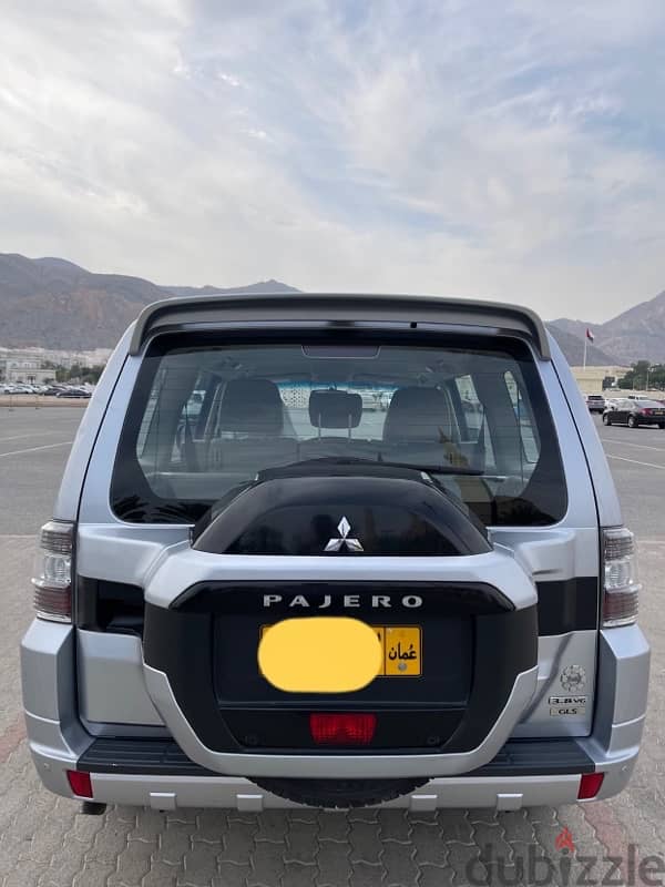 Mitsubishi Pajero 2017 2