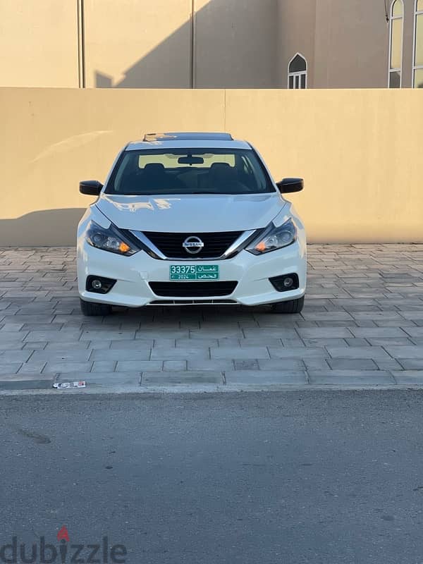 Nissan Altima 2018 SR Midnight Edition 1