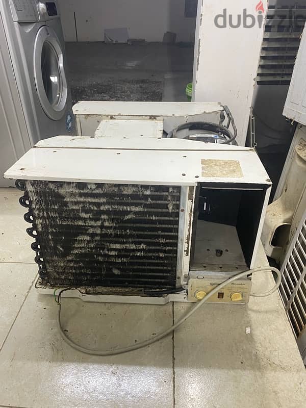 WINDOW AC 1.5 ton 3