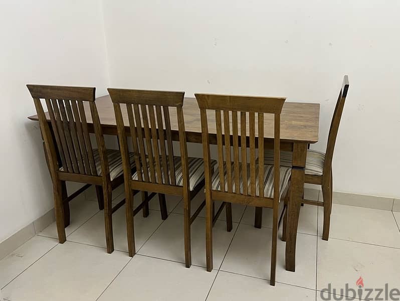 Dining Table six seater with 4 free chairs 1