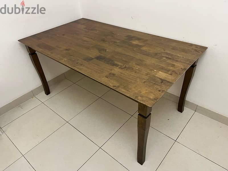 Dining Table six seater with 4 free chairs 3