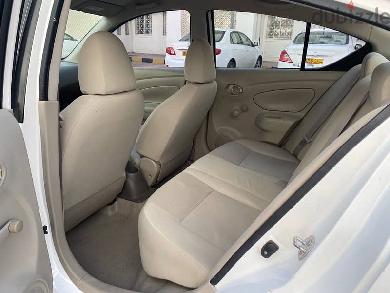 Nissan Sunny 2018 6