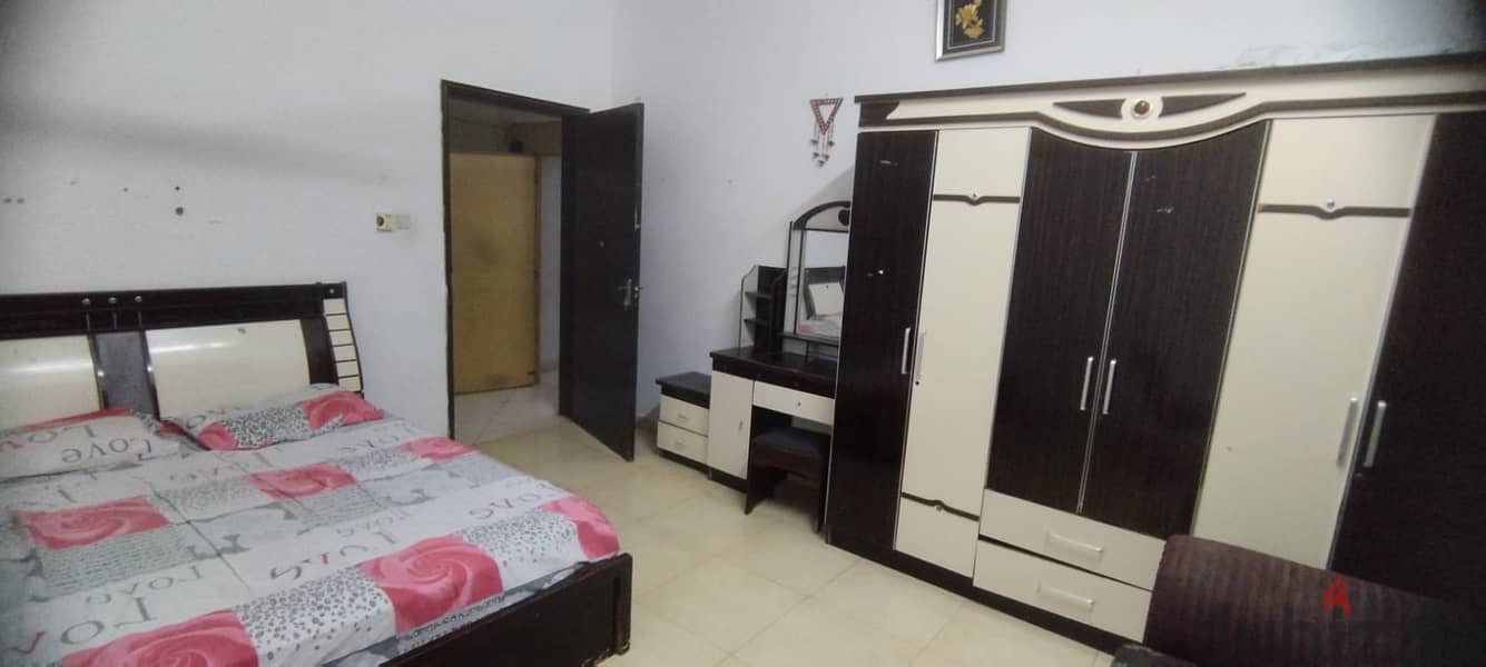 Furnished Room for Non Cooking Indian 0