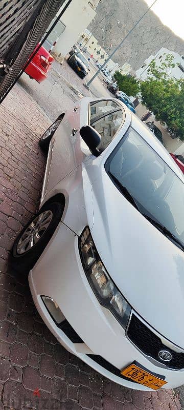 Kia Cerato 2012 8