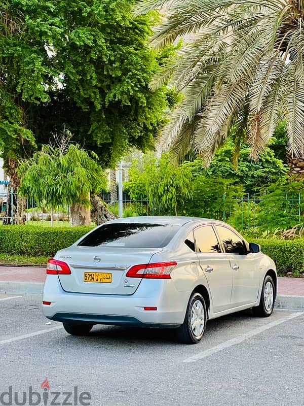 Nissan Sentra 2014 3