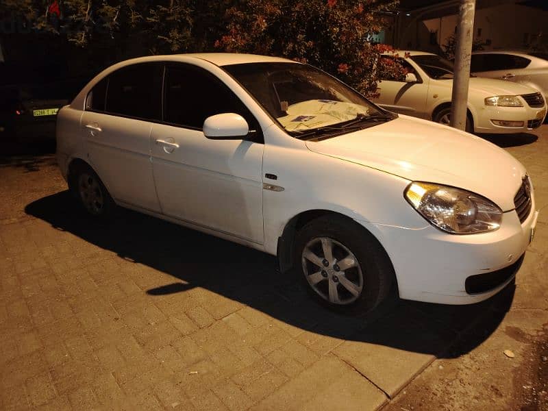 Hyundai Accent 2011 5