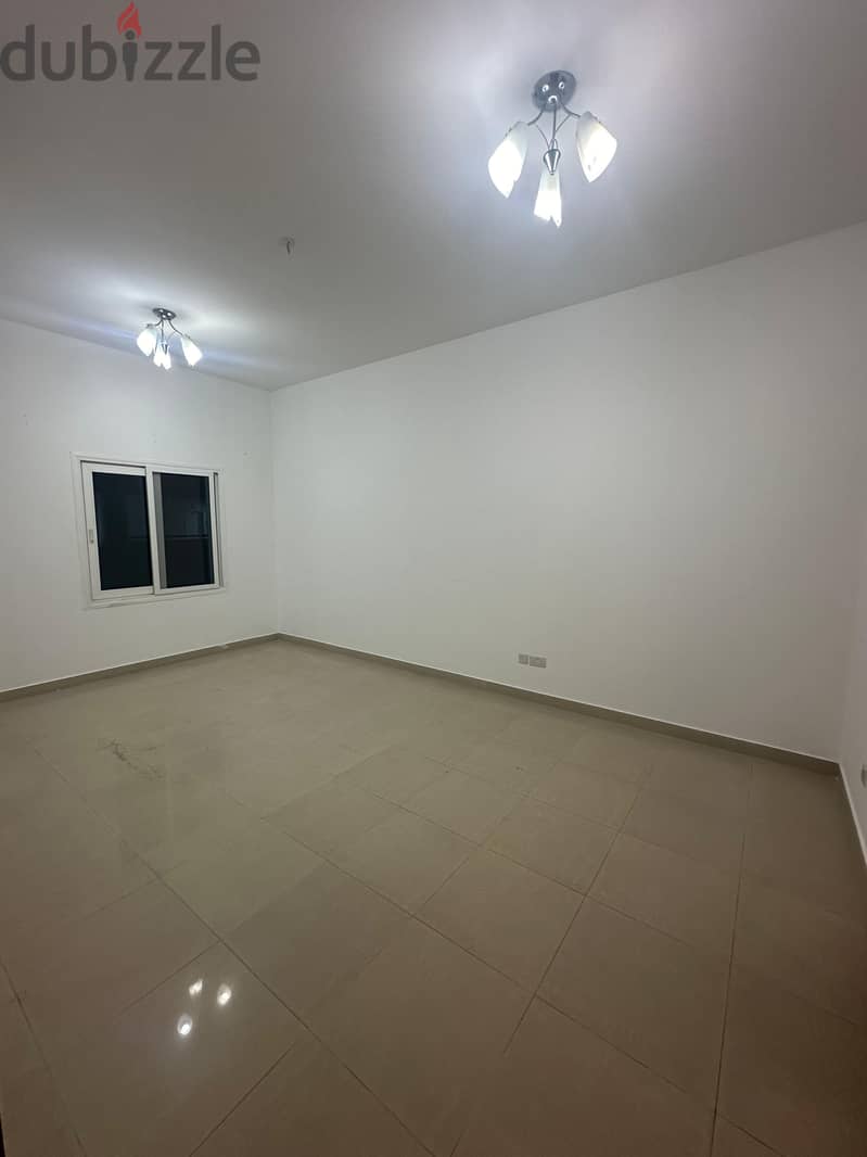 شقة 2 غرفة وصالة بريق الشاطئ - Flat 2 BHK for Rent in Bareeq AL Shatee 8