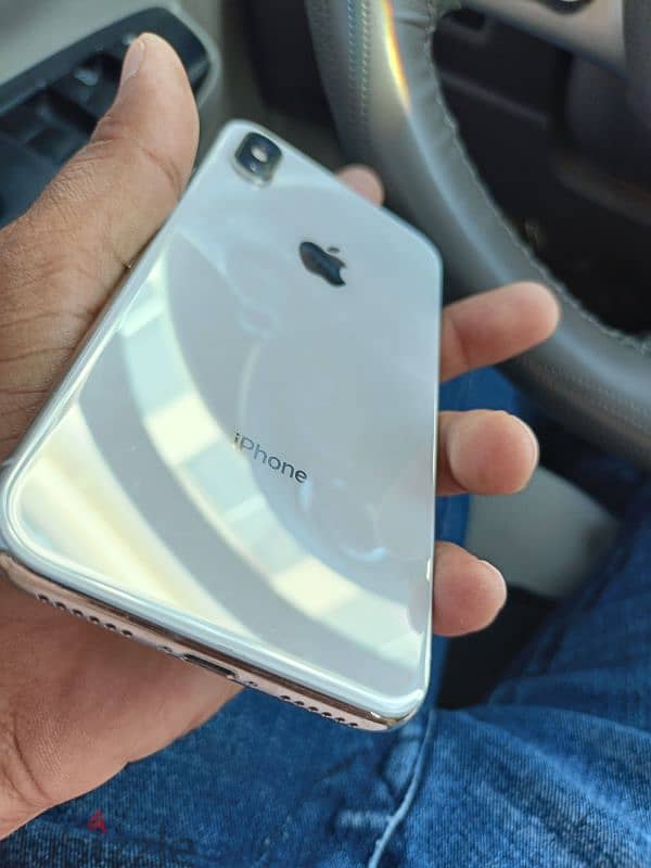 iPhone X good condition 64GB white colour 1