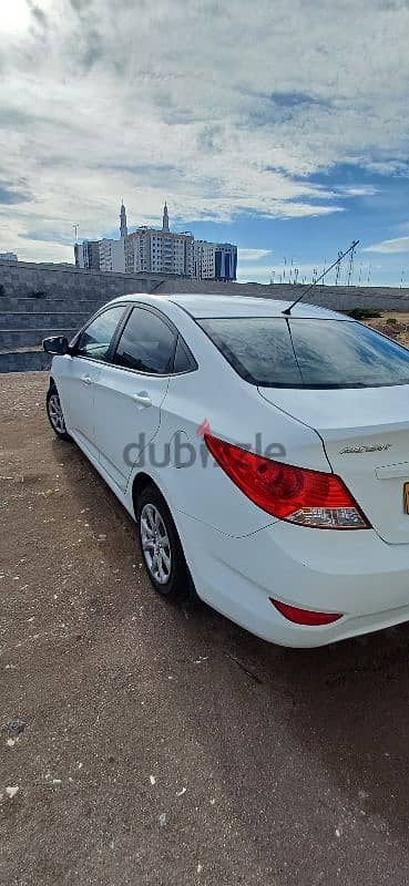 Hyundai Accent 2014 1