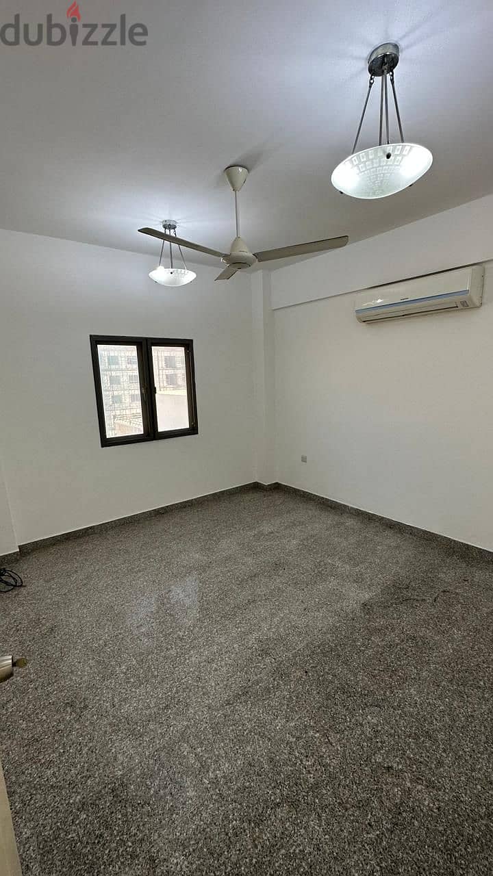 2 BHK APARTMENT IN AZAIBA (S276) 8