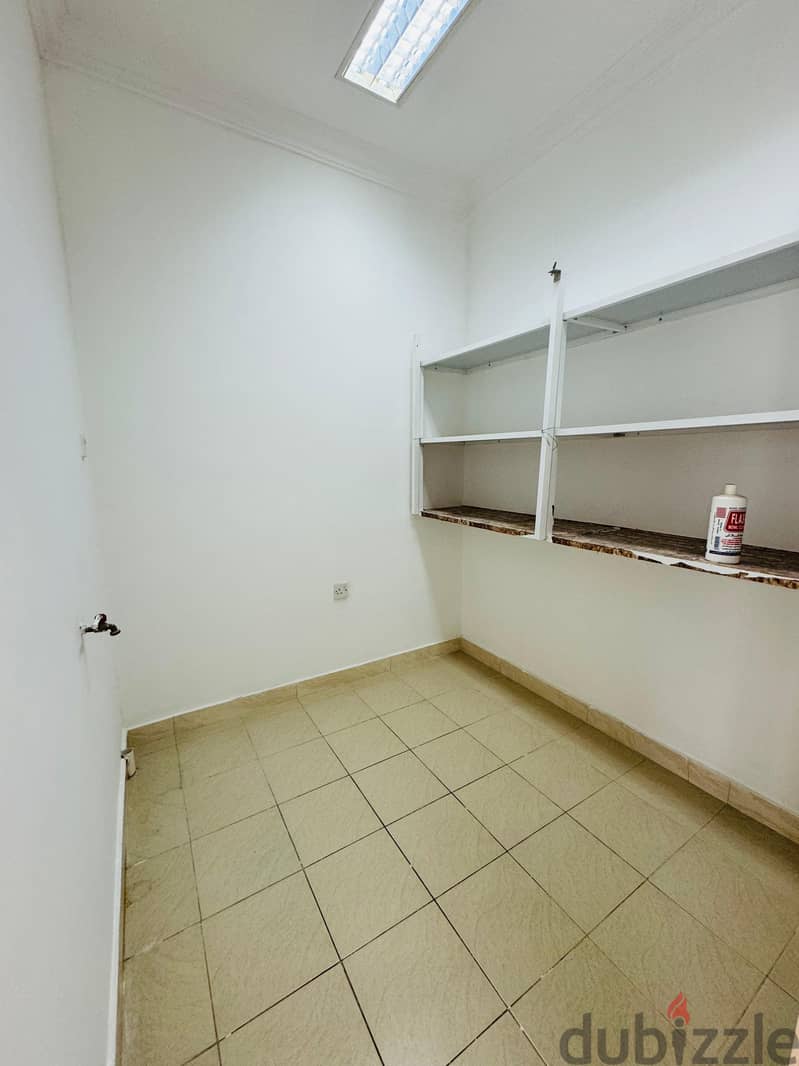 3 bhk apartment in MQ Location : madinat as sultan qaboos Contact : 9 6