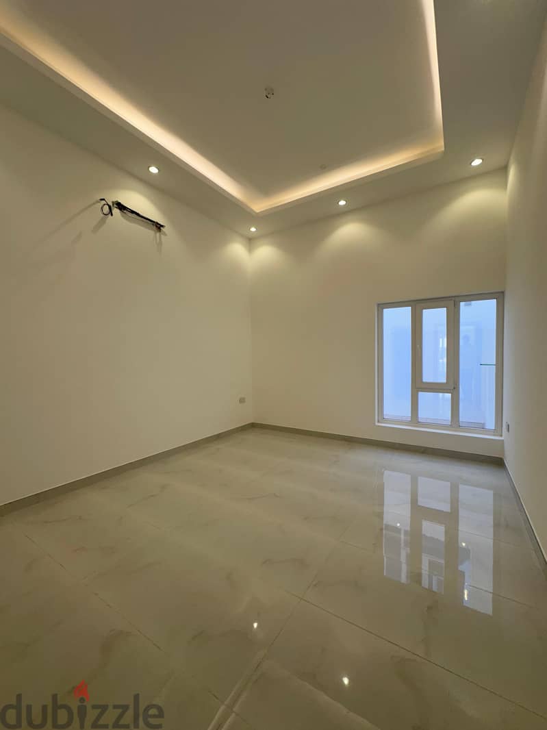 Brand-New 5BHK Villa for Rent in Azaiba - فيلا جديدة في العذيبة 3