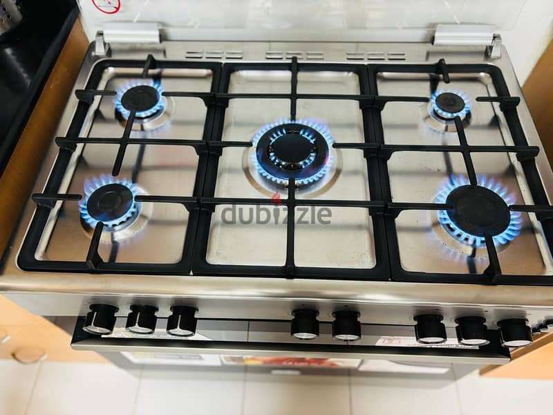 Simfer Cooking range with 5 burner, Ovan and Grill 4