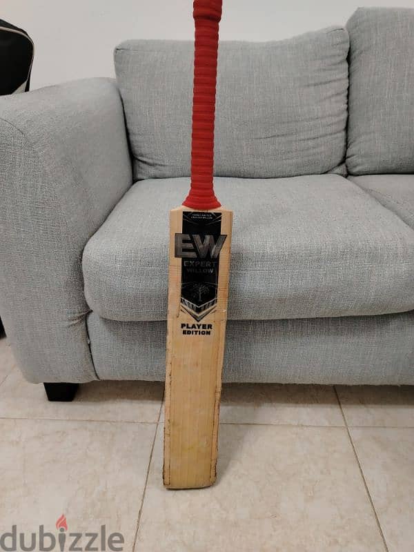 EW expert willow bat full profile very thick bottom 3