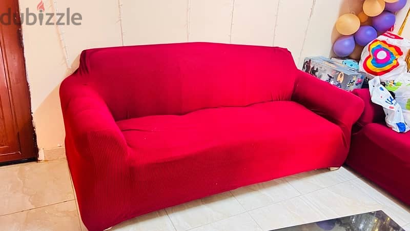 Sofa set 3 seater+ 2 numbers 2 seater 4