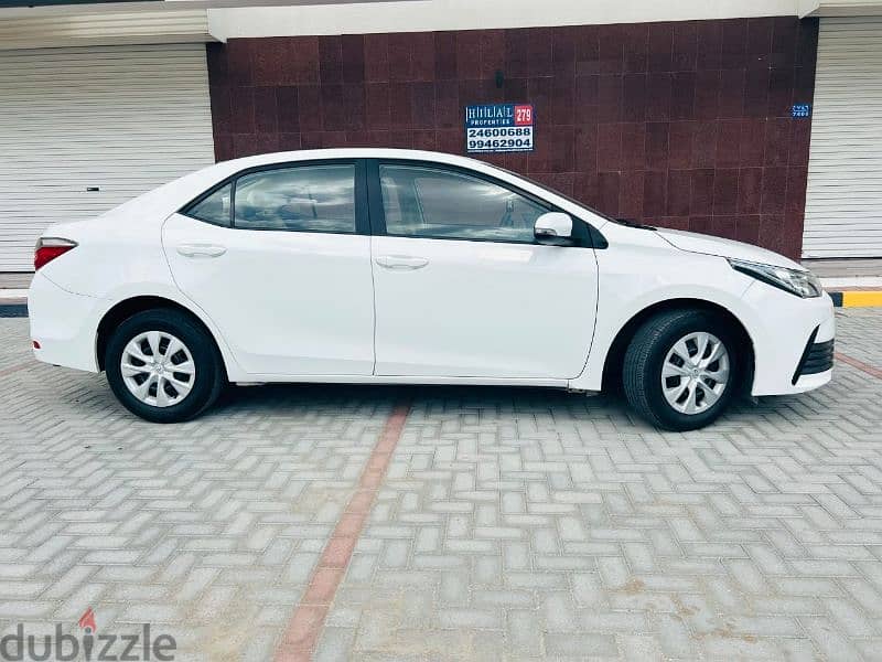 Toyota Corolla 2019 4