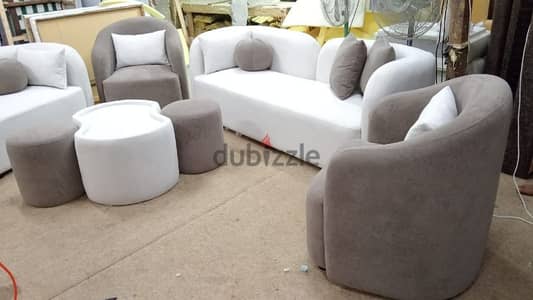 Brand New Sofa Set 8siter