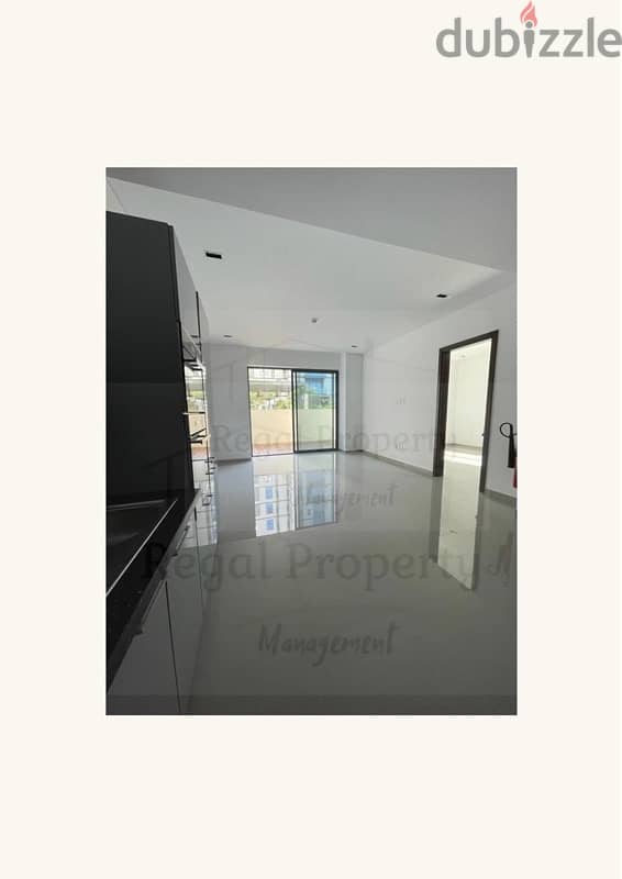 1 BHK apartment is for rent In Almouj Muscat marina and sea view 5