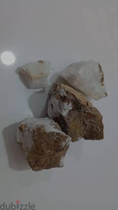 I have stones, want to sell milky quartz, contact me. 0