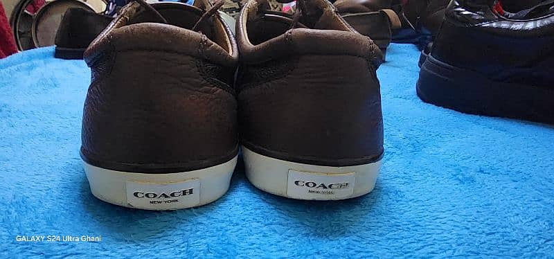 PRADA,SKSILK,COACH 6