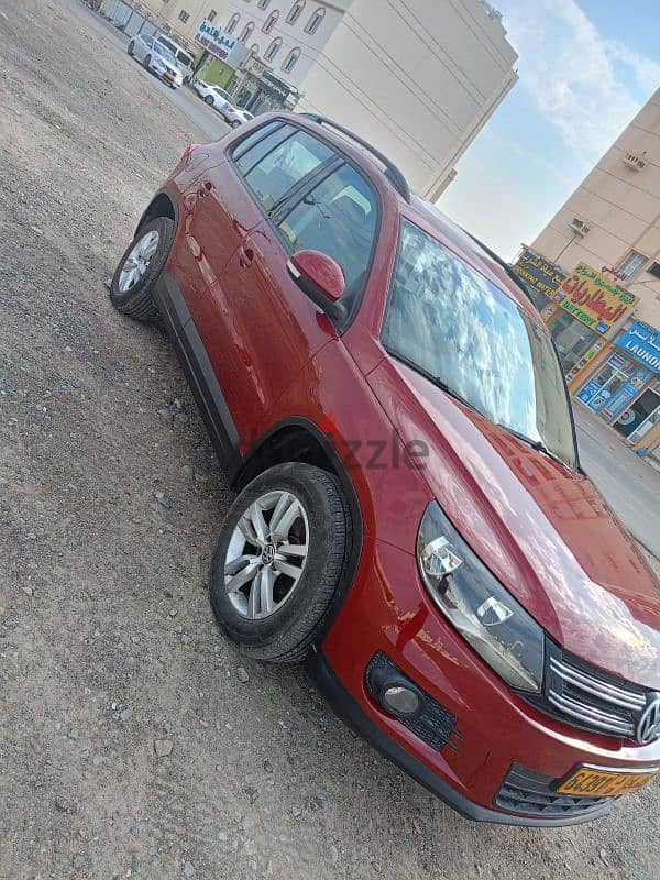 Volkswagen Tiguan 2012 1